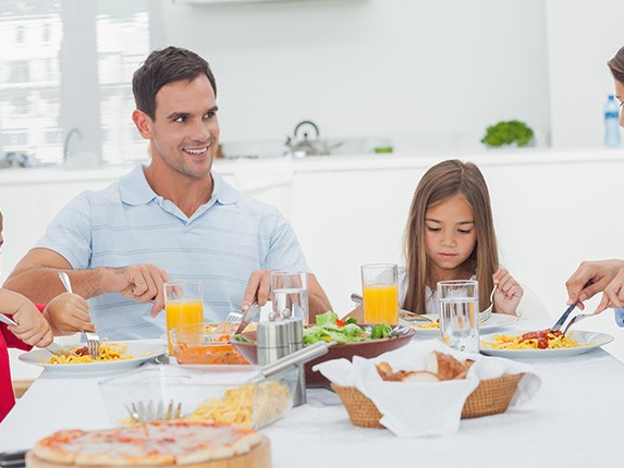 新的小編盤(pán)點(diǎn)好吃的七種即飲果汁制作方法