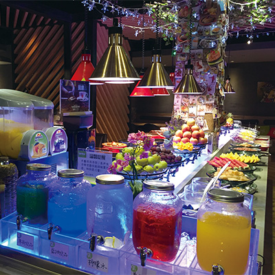 學(xué)校食堂飲品區(qū)